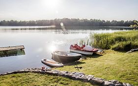 Dom Nad Jeziorem Ublik Z Sauna I Jacuzzi