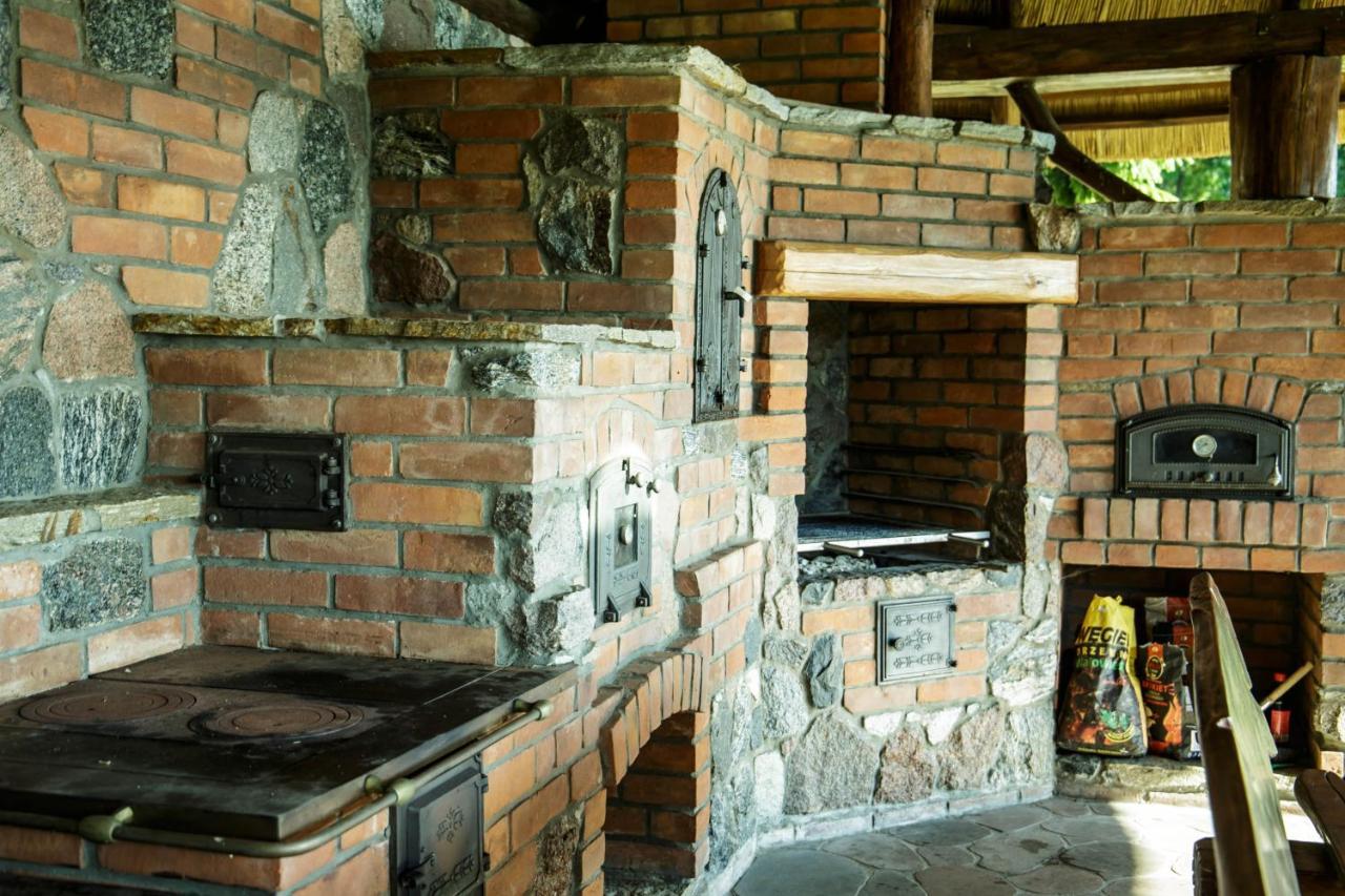 Dom Nad Jeziorem Ublik Z Sauna I Jacuzzi Zewnętrze zdjęcie