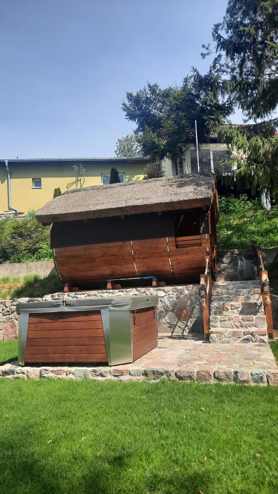 Dom Nad Jeziorem Ublik Z Sauna I Jacuzzi Zewnętrze zdjęcie